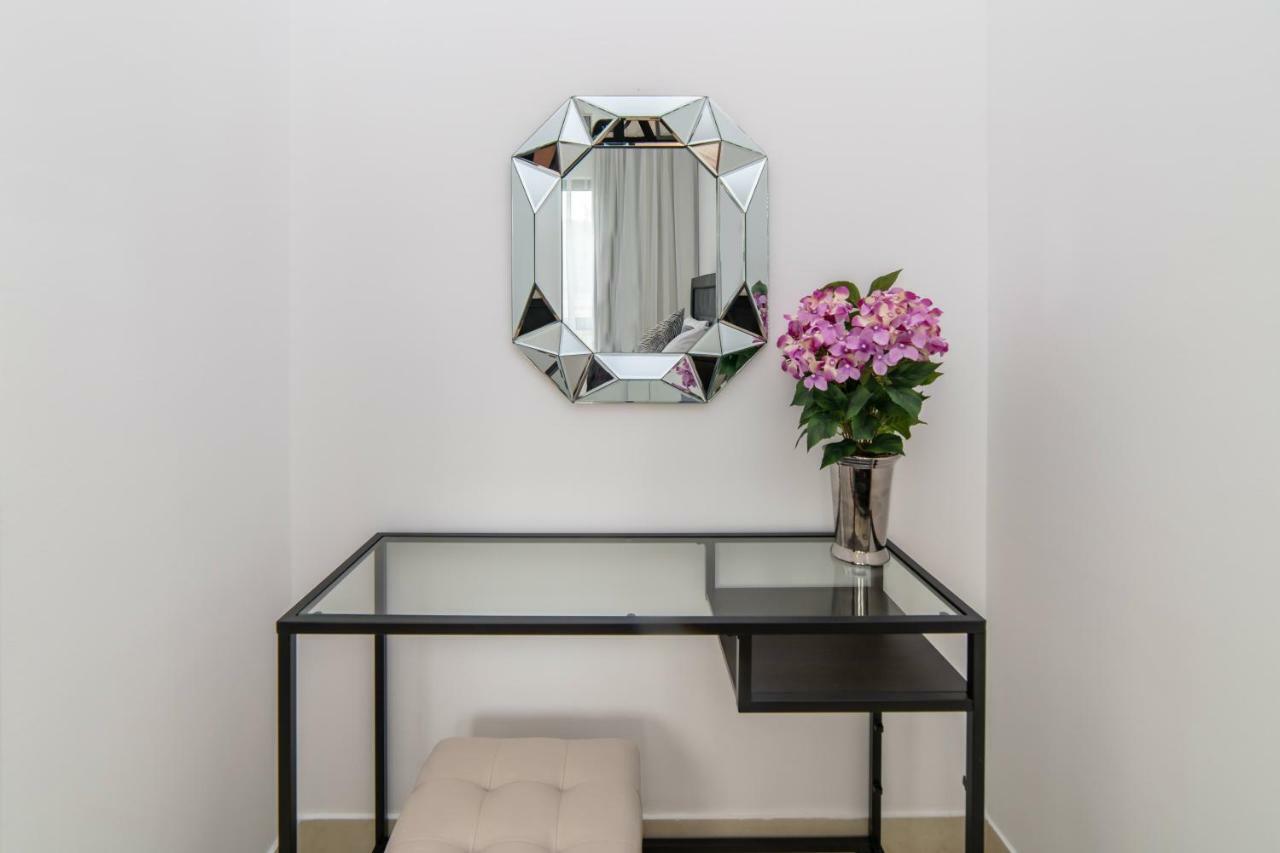 Bnbmehomes Elegant Escape Downtown Opp To Burj - 504 ดูไบ ภายนอก รูปภาพ