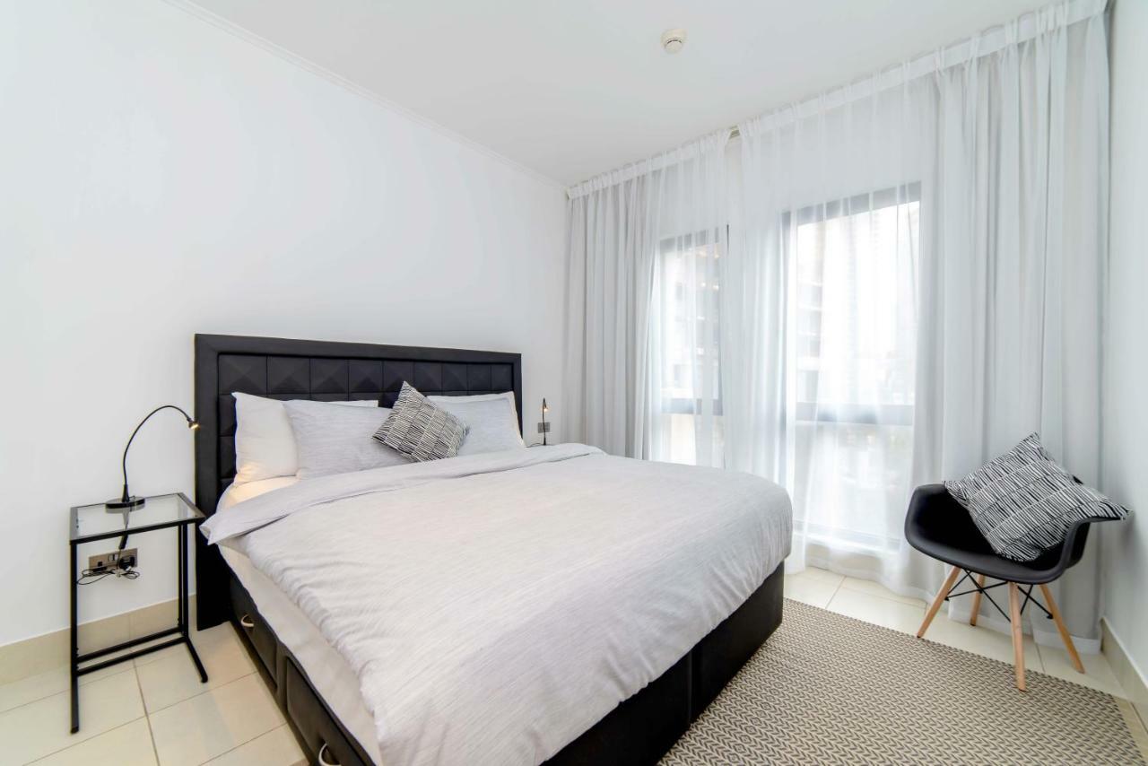 Bnbmehomes Elegant Escape Downtown Opp To Burj - 504 ดูไบ ภายนอก รูปภาพ